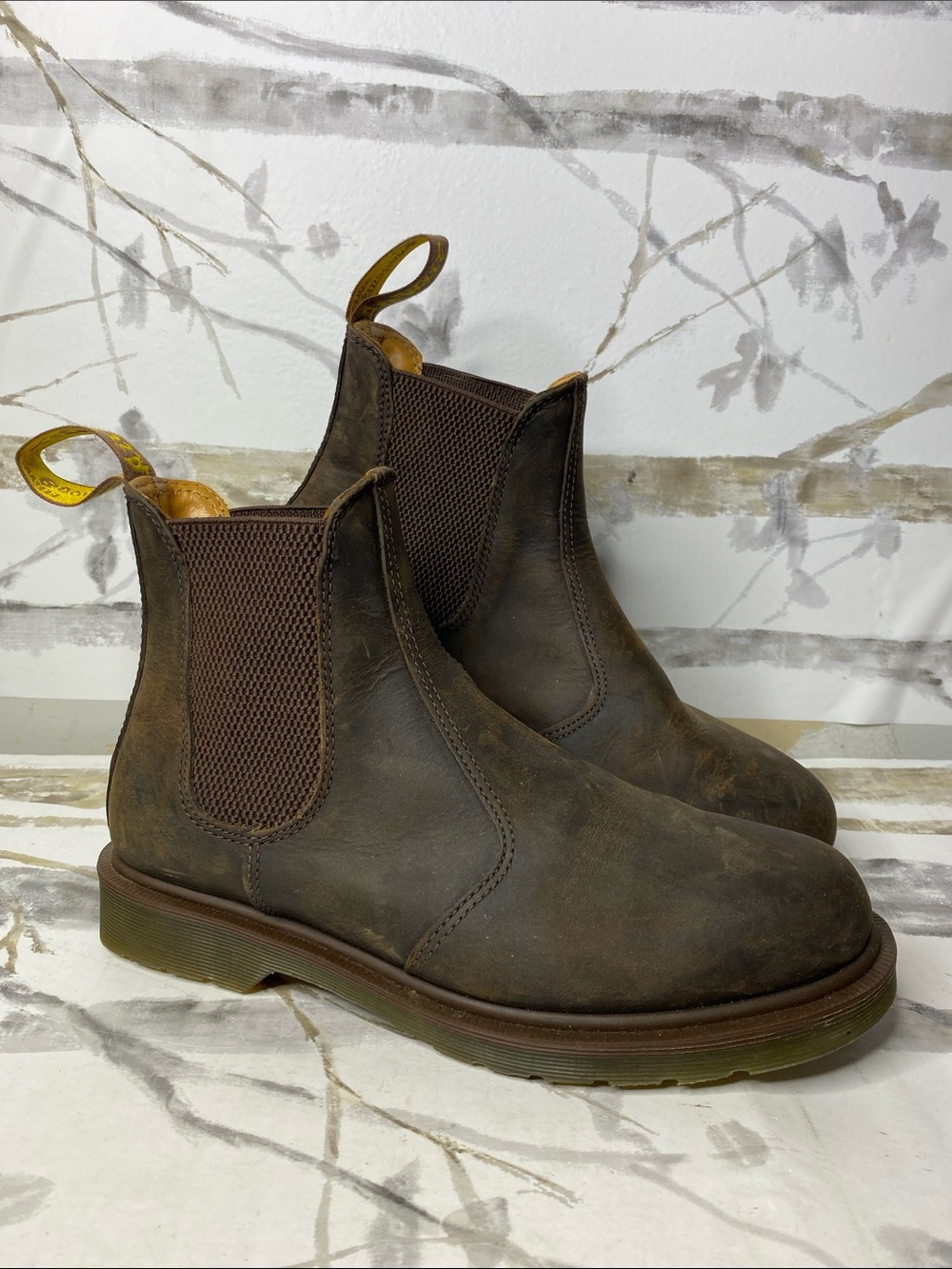 Dr Martens 2976 Chelsea Boots Distressed “Crazy Horse”